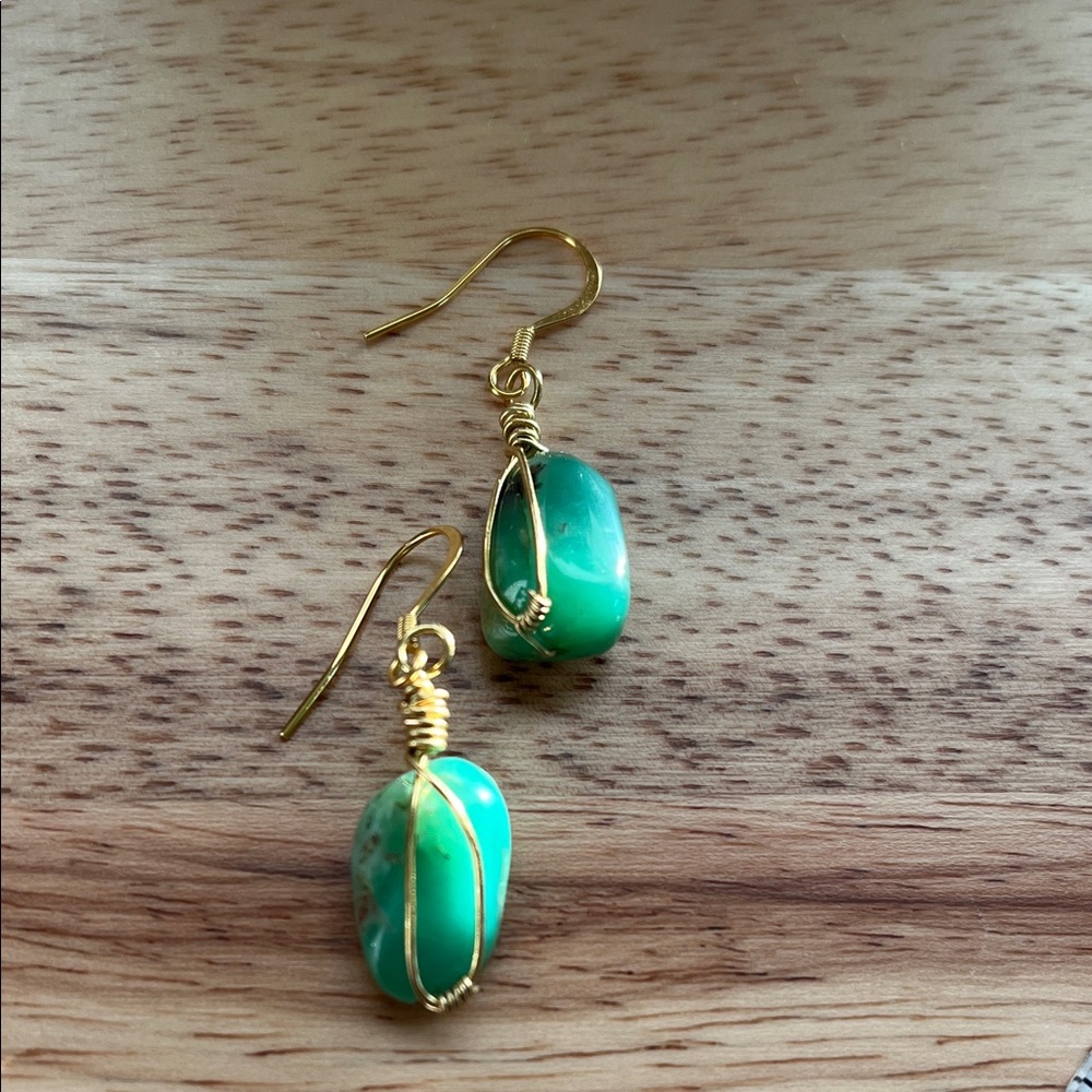 Beautiful Green Chrysoprase Gold-Wrapped Earrings